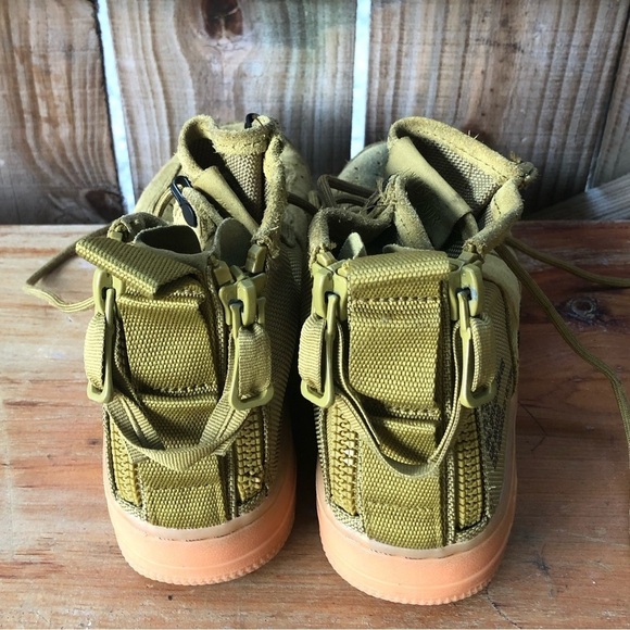 Nike Air SF AF1 MID Urban Utility FTWR Goddess of Victory Green Size 5Y - Picture 4 of 13